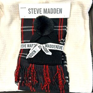 Steve Madden Hat & Scarf Set